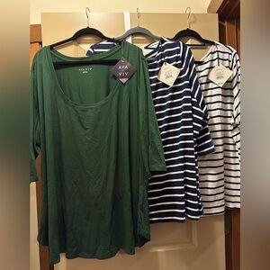Ava and Viv lot of 3 tops Sz 4X NWT